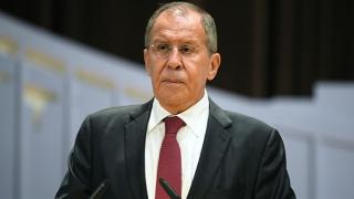 لافروف يبحث مع الجانب المصرى حلولاً للقضايا الدولية والإقليمية