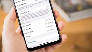 طريقة معرفة عنوان IP لهواتف آيفون وأندرويد